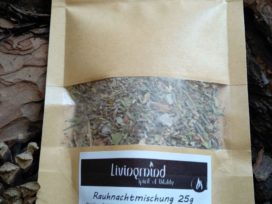 Livingmind.de - Rauhnacht Räucherwerk Räuchermischung