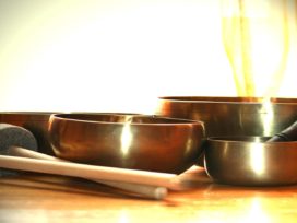 Alternative view of 60 Minuten Klangmassage